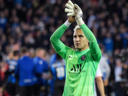 范佩西：温格是我的足球教父；弗格森的管理能力让人惊叹（范佩西：温格是我足球生涯的导师，弗格森的管理才华令人叹服）