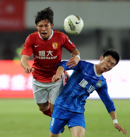 西甲前瞻：马竞本赛季主场保持不败，瓦伦西亚客战能力糟糕（西甲前瞻：马竞本季主场零败绩，瓦伦西亚客场表现低迷）