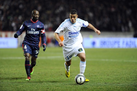 欧冠之夜法国海外球员表现：萨利巴尝试后腰，乌帕决定性（欧冠夜法籍旅欧亮点：萨利巴改打后腰，乌帕成关键先生）