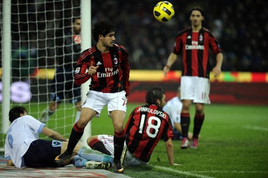 TA专栏：双足怪谢尔基，英超联赛的特立独行者（TA专栏：双足奇才谢尔基，英超的独行侠）