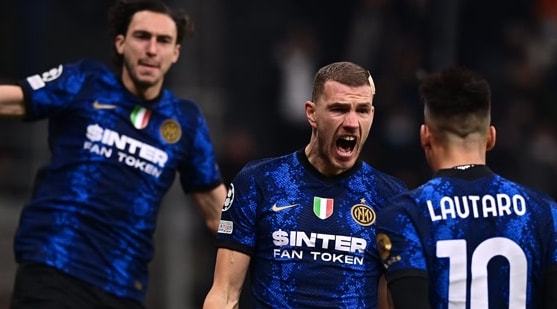 这是不是上海海港夺冠难度最大的一次？3分钟复盘夺冠之路（上海海港这一冠有多难？3分钟复盘登顶之路）