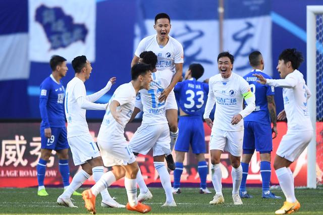 赛季至今效率图公布：火箭进攻第1&独行侠垫底，雷霆防守最强（赛季效率榜出炉：火箭进攻第一、独行侠垫底，雷霆防守联盟最强）