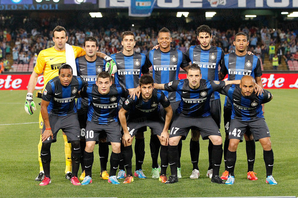 英超半场：卡什禁区后点抽射破门，维拉暂1-0阿森纳（英超半场战报：卡什后点抽射得手，维拉暂时1-0领先阿森纳）