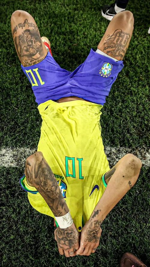 西媒：霍安·加西亚赛后一瘸一拐，但他只是累了没有任何不适（西媒：霍安-加西亚赛后步伐蹒跚，仅因疲劳并无不适）